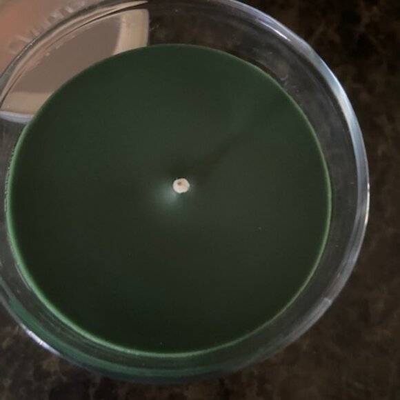 Yankee Candle Balsam and Cedar - Picture 4 of 5